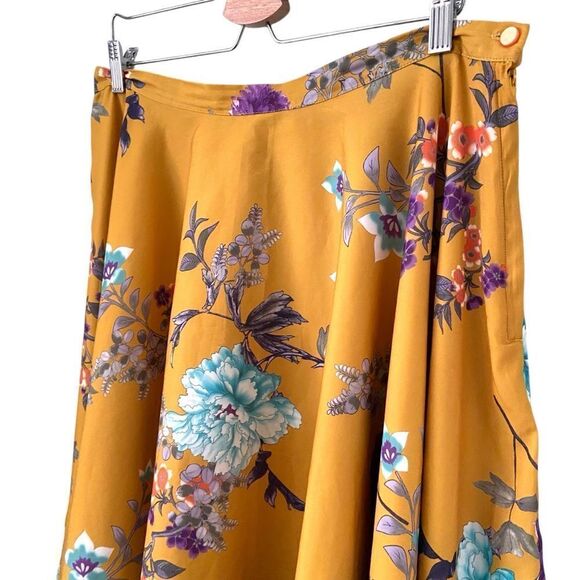 Modcloth Bea Dot Satin A Line Midi Circle Skirt in Size 1X - Picture 10 of 12